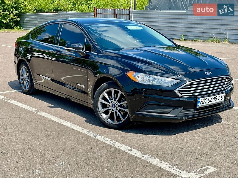Седан Ford Fusion 2017 в Ровно
