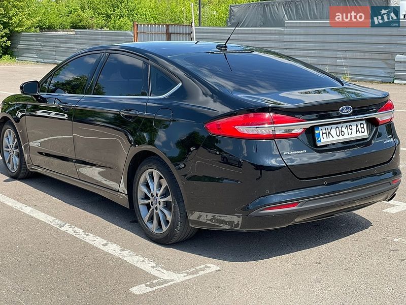 Седан Ford Fusion 2017 в Ровно