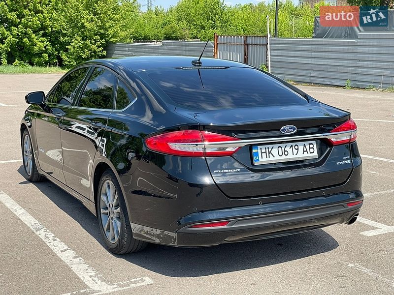 Седан Ford Fusion 2017 в Ровно