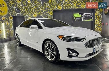 Ford Fusion  2019