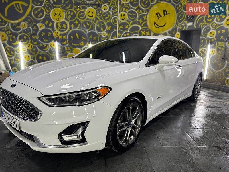 Седан Ford Fusion 2019 в Николаеве