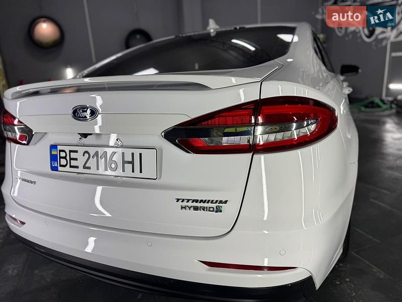Седан Ford Fusion 2019 в Николаеве