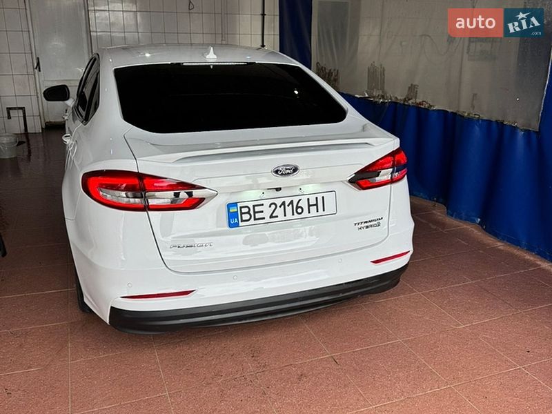 Седан Ford Fusion 2019 в Николаеве