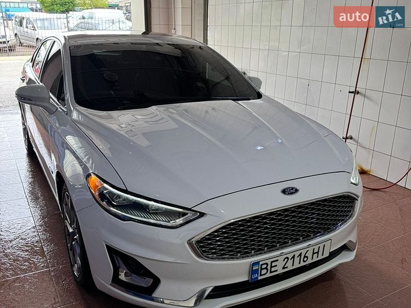 Седан Ford Fusion 2019 в Николаеве