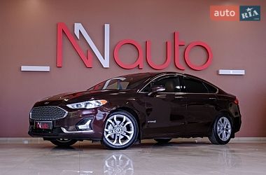 Ford Fusion 2019