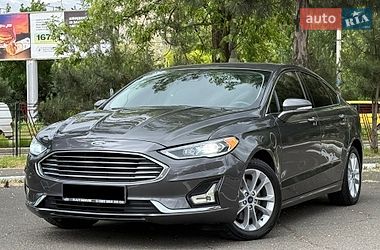 Ford Fusion  2019