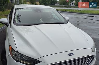 Ford Fusion  2016