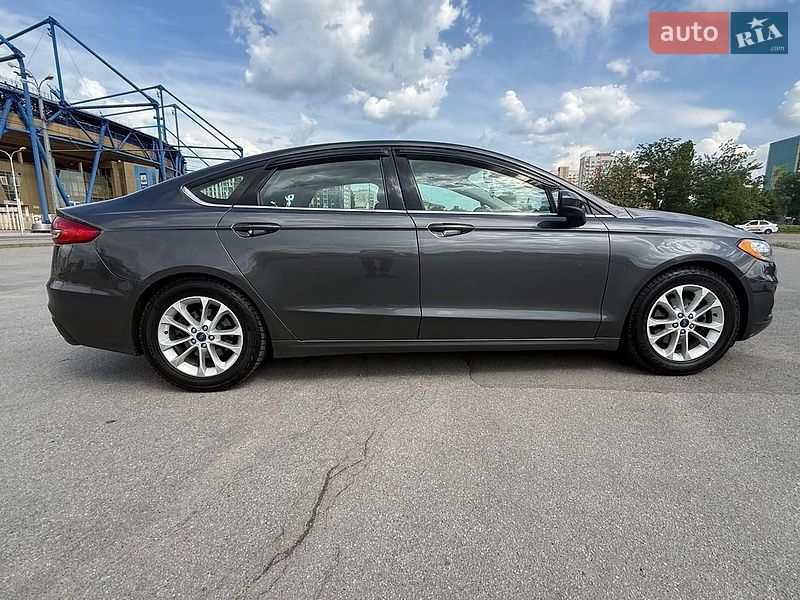 Седан Ford Fusion 2019 в Харькове