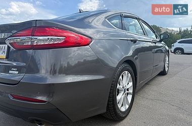 Седан Ford Fusion 2019 в Харькове