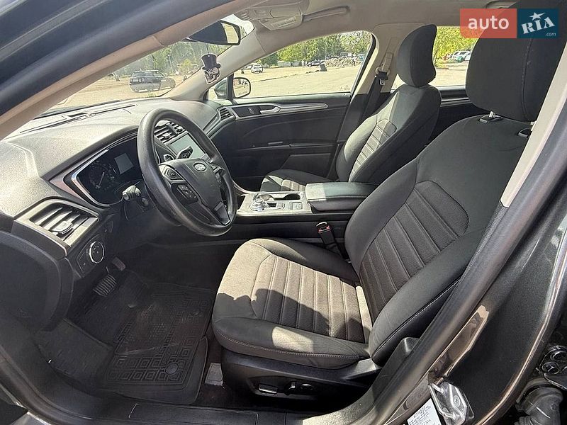 Седан Ford Fusion 2019 в Харькове
