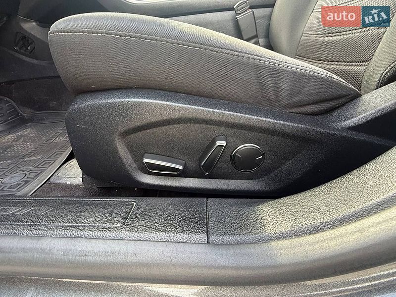 Седан Ford Fusion 2019 в Харькове