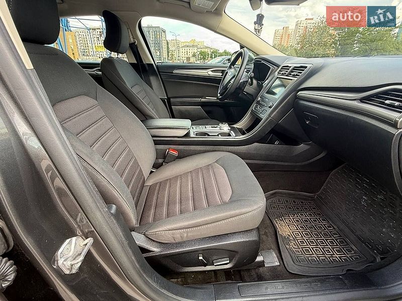Седан Ford Fusion 2019 в Харькове