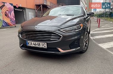 Ford Fusion  2020