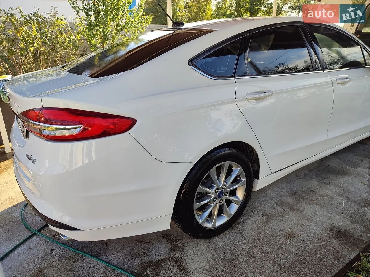 2016 Ford Fusion - мініатюра 5