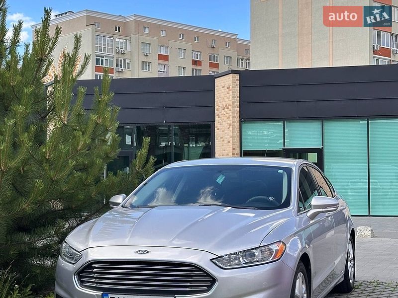 Ford Fusion 2015