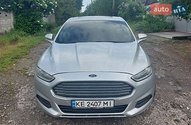 Ford Fusion  2013