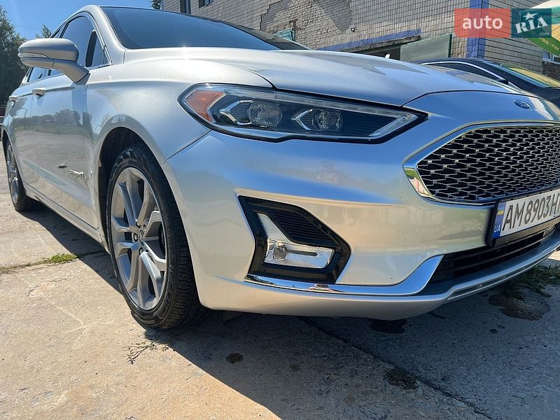 Седан Ford Fusion 2018 в Киеве