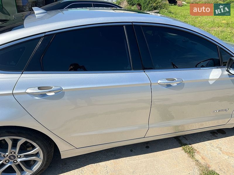 Седан Ford Fusion 2018 в Киеве