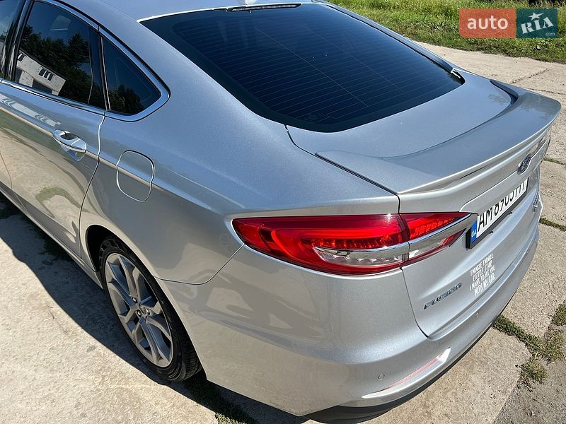 Седан Ford Fusion 2018 в Киеве