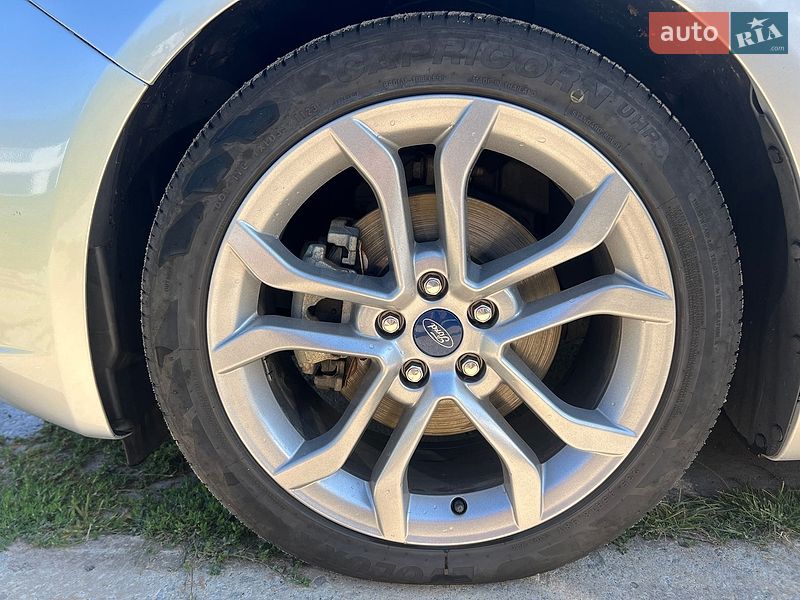 Седан Ford Fusion 2018 в Киеве