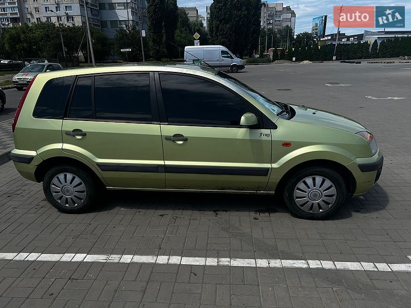 Хэтчбек Ford Fusion 2007 в Черкассах