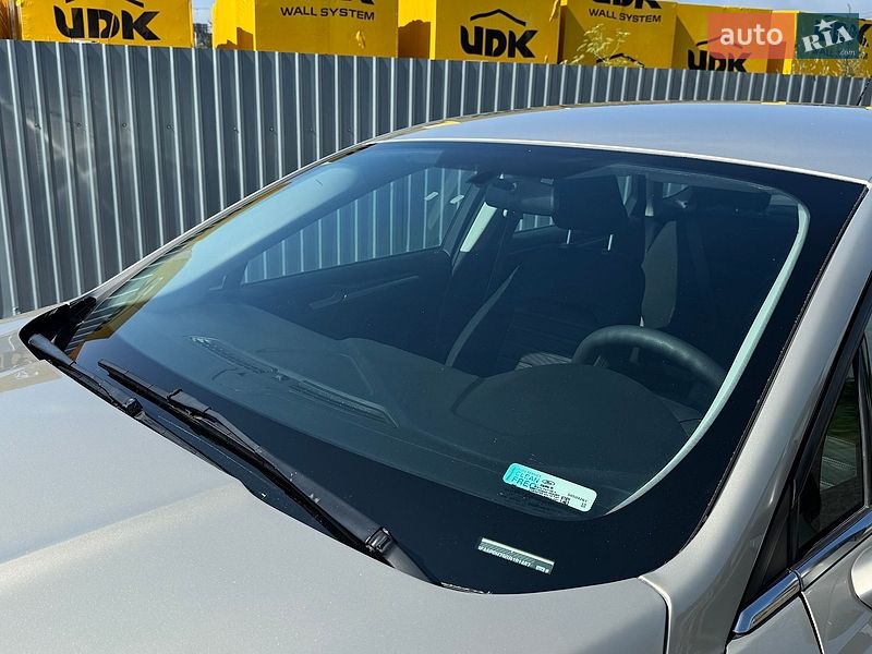 Седан Ford Fusion 2015 в Вінниці