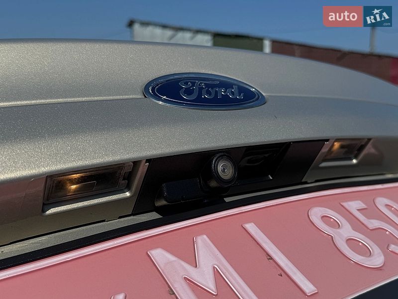 Седан Ford Fusion 2015 в Вінниці