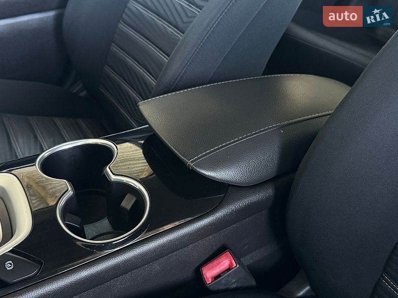 Седан Ford Fusion 2015 в Вінниці
