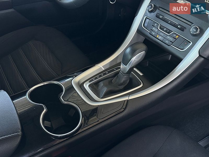Седан Ford Fusion 2015 в Вінниці