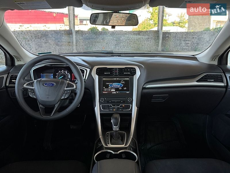 Седан Ford Fusion 2015 в Вінниці