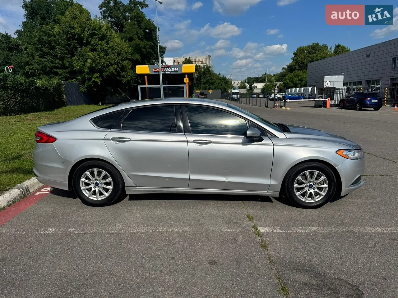 2016 Ford Fusion - мініатюра 5