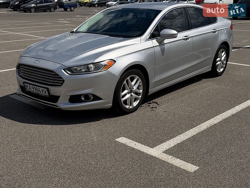 Седан Ford Fusion 2015 в Киеве