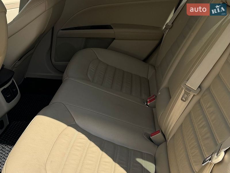 Седан Ford Fusion 2015 в Киеве