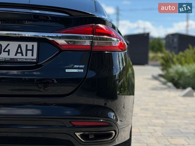 Седан Ford Fusion 2017 в Пустомытах