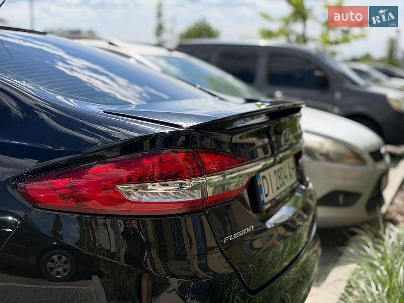 Седан Ford Fusion 2017 в Пустомытах
