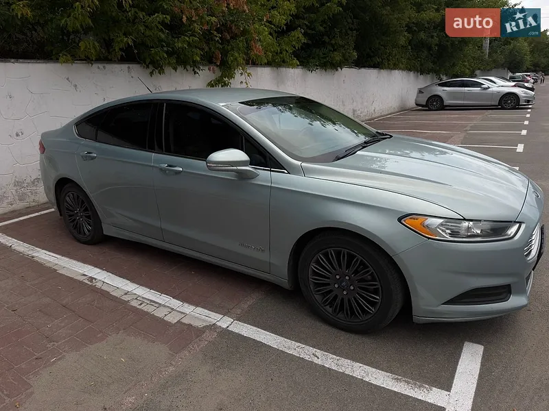 Ford Fusion 2014