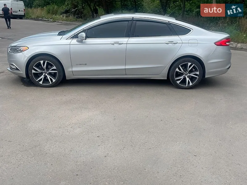 Ford Fusion