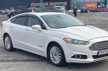 Ford Fusion  2013