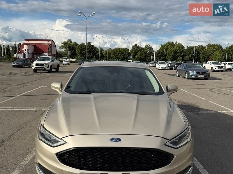 Ford Fusion 2018