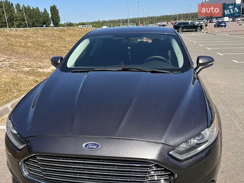Седан Ford Fusion 2014 в Киеве