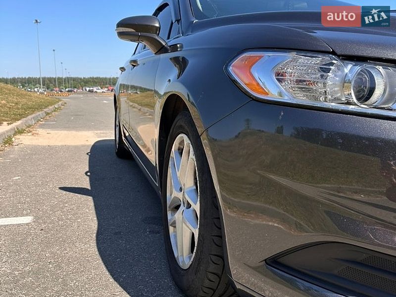 Седан Ford Fusion 2014 в Киеве
