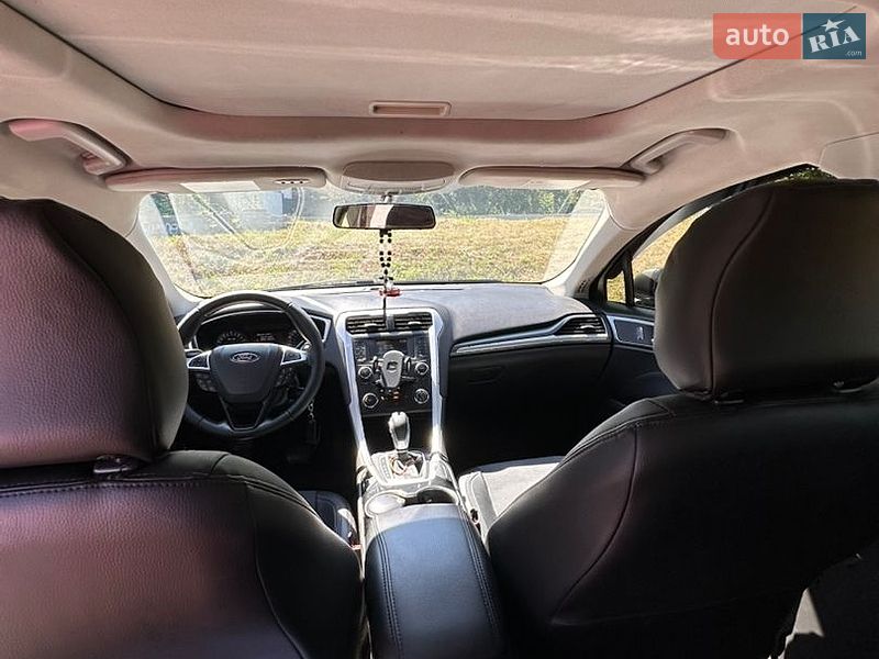 Седан Ford Fusion 2014 в Киеве