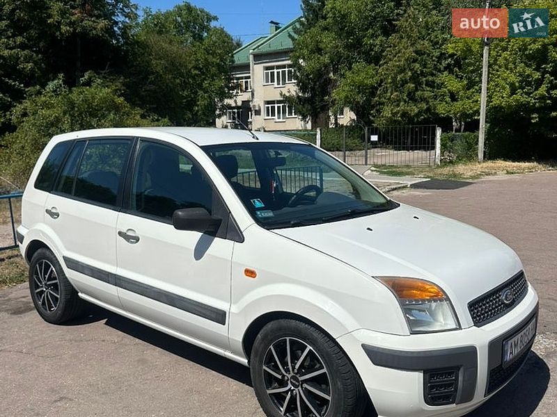 Хэтчбек Ford Fusion 2006 в Житомире