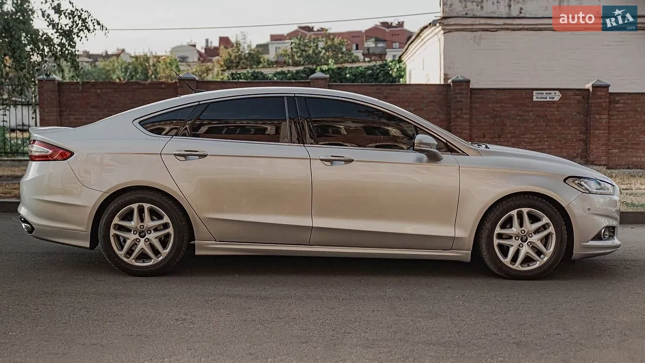2016 Ford Fusion - фото 1