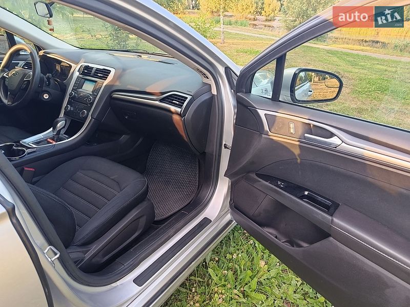 Седан Ford Fusion 2013 в Борисполе