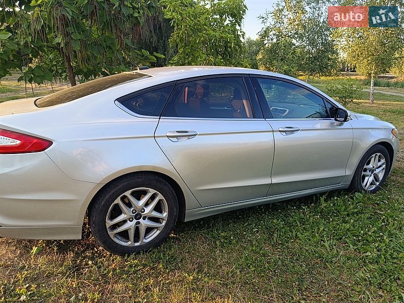 Седан Ford Fusion 2013 в Борисполе