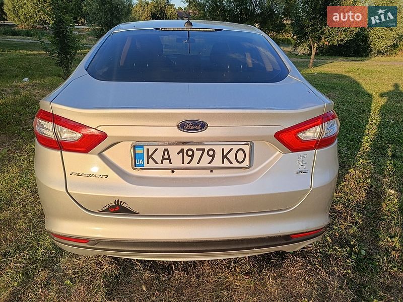 Седан Ford Fusion 2013 в Борисполе