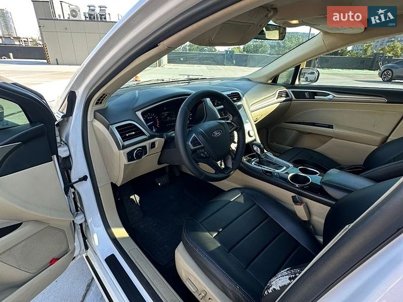 Седан Ford Fusion 2013 в Киеве