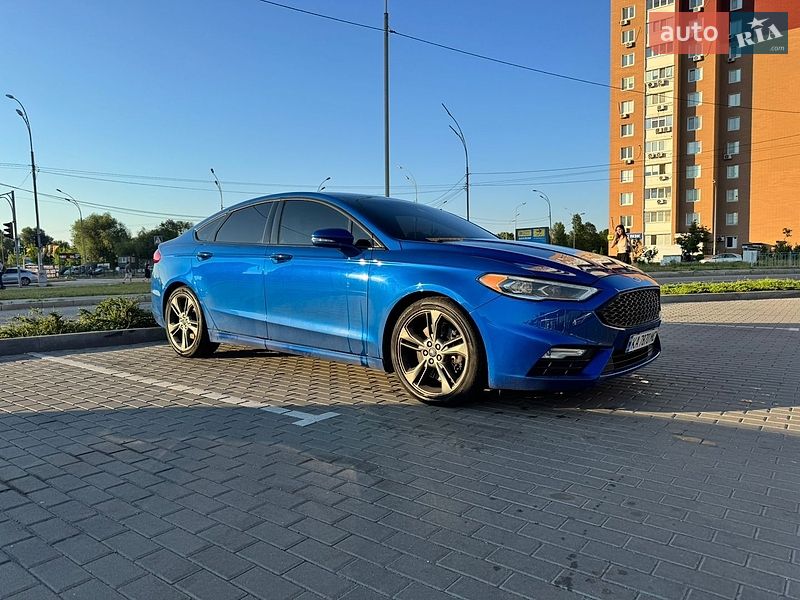 Седан Ford Fusion 2016 в Киеве