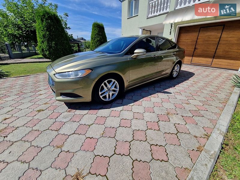 Седан Ford Fusion 2012 в Ивано-Франковске